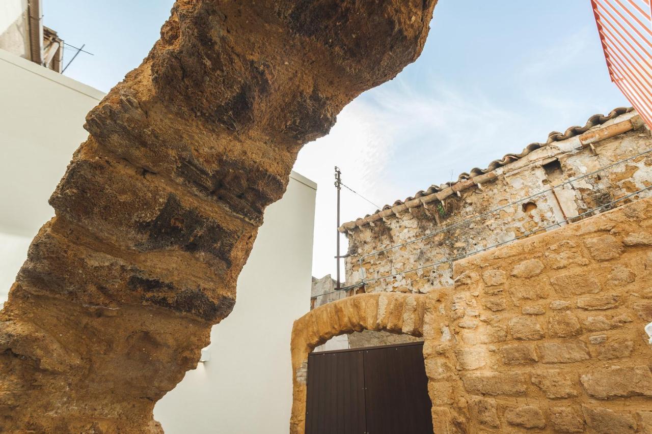 Cortile Baronello Hotell Agrigento Exteriör bild